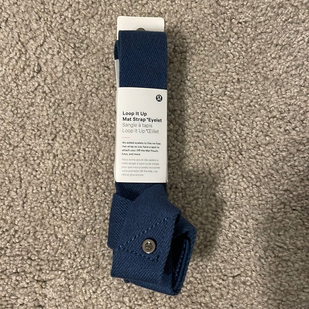 Lululemon Loop It Up Mat Strap